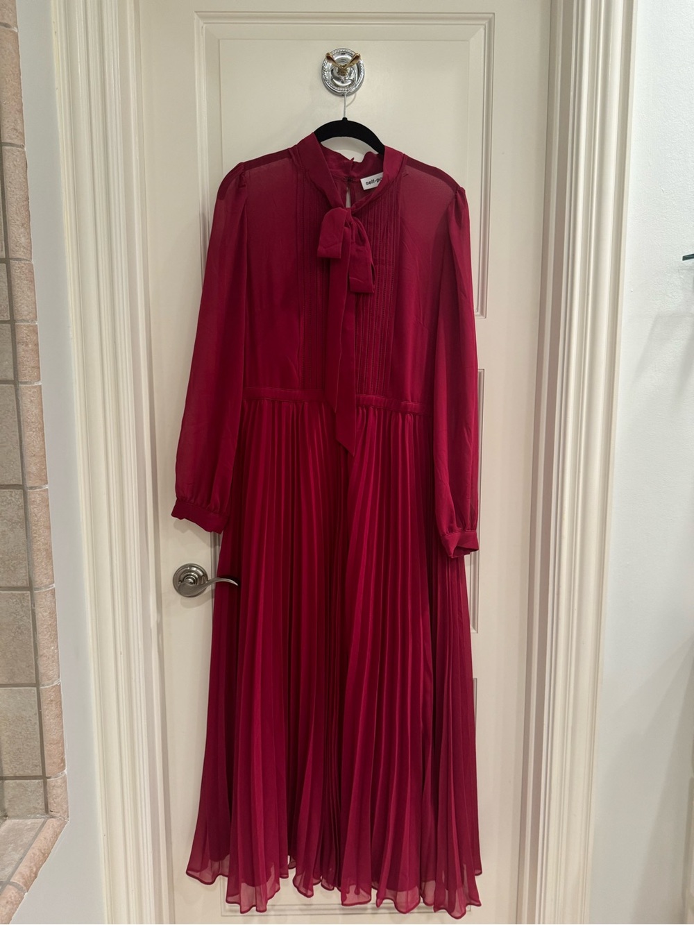 Self-Portrait Fuchsia Chiffon Midi Dress - Picture 4 of 7